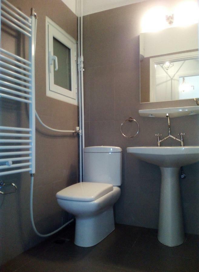 Athens Downtown Boho Apartment 1 Min From Metro Luaran gambar